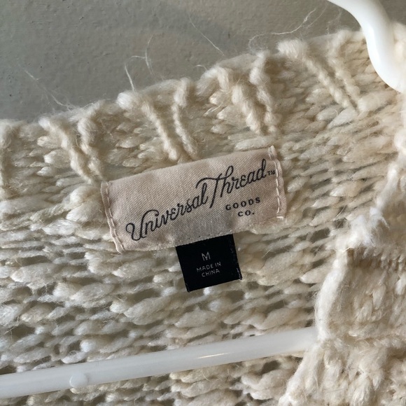 Universal Thread sweater - Picture 2 of 3